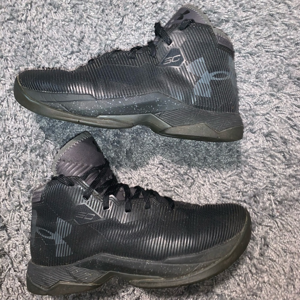Under Armour Curry 2.5 ‘top gun’ 5.5y